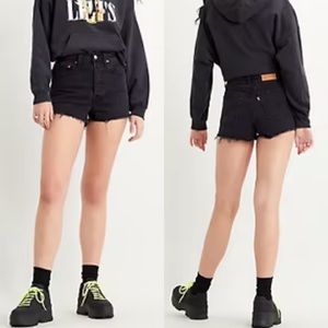 Levi’s Ribcage short high rise cut off shorts black frayed hem button fly